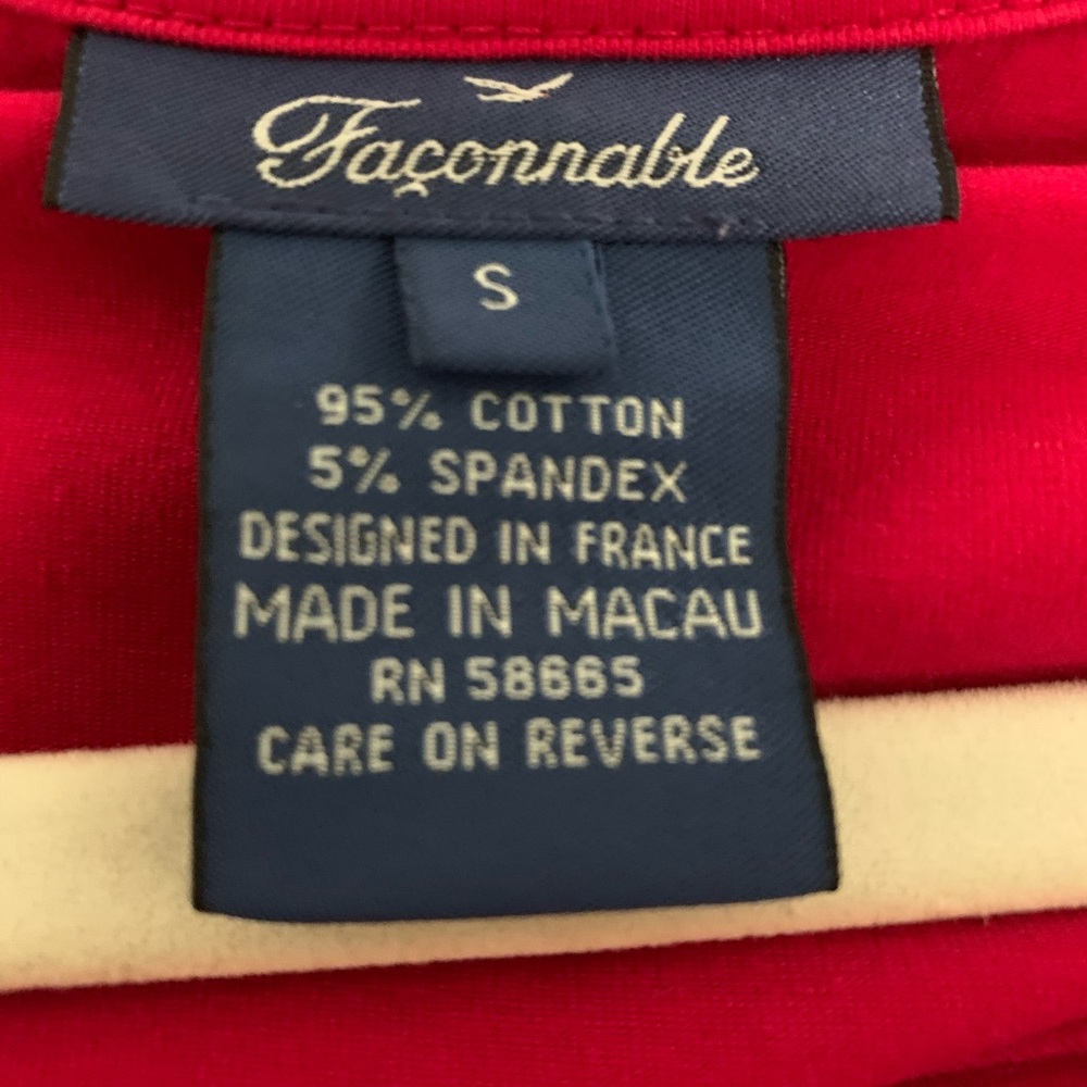 Facconable t shirt